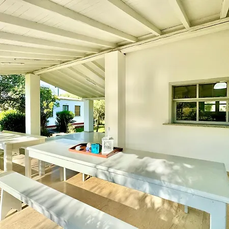 Astra House By Dadovillas * Asztrakerí